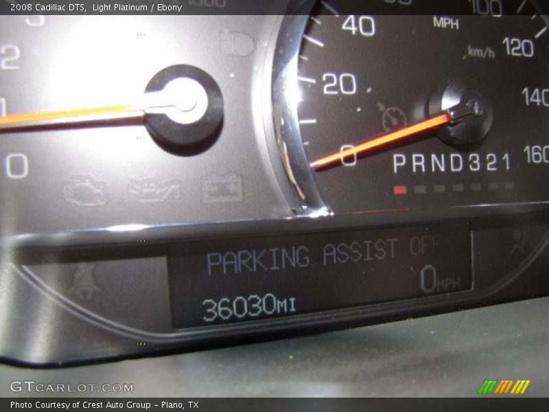 Light Platinum / Ebony 2008 Cadillac DTS