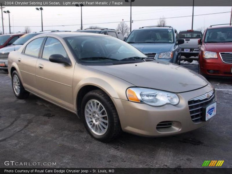 Front 3/4 View of 2004 Sebring LXi Sedan