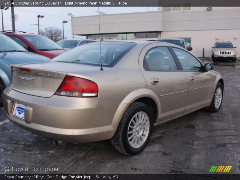  2004 Sebring LXi Sedan Light Almond Pearl Metallic