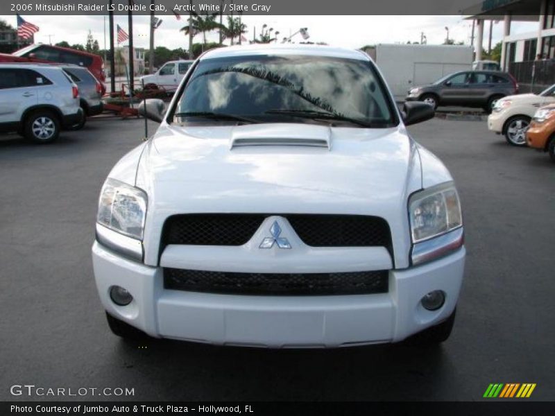 Arctic White / Slate Gray 2006 Mitsubishi Raider LS Double Cab