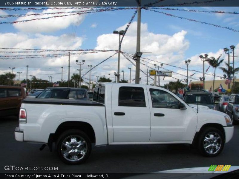 Arctic White / Slate Gray 2006 Mitsubishi Raider LS Double Cab