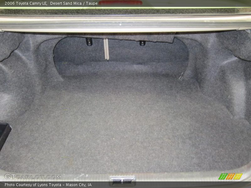 Desert Sand Mica / Taupe 2006 Toyota Camry LE