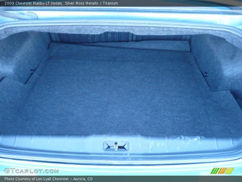 Silver Moss Metallic / Titanium 2009 Chevrolet Malibu LT Sedan