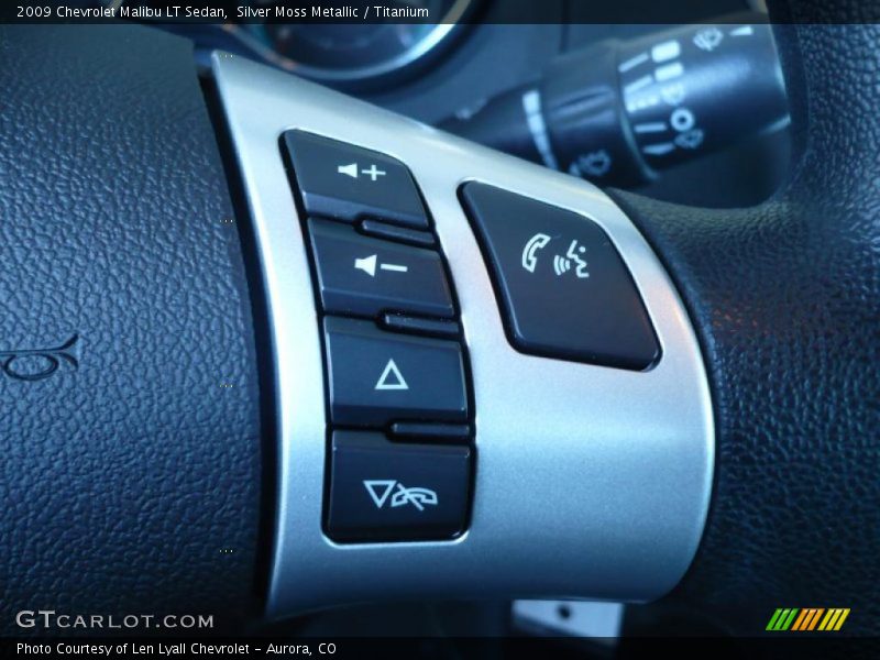 Silver Moss Metallic / Titanium 2009 Chevrolet Malibu LT Sedan