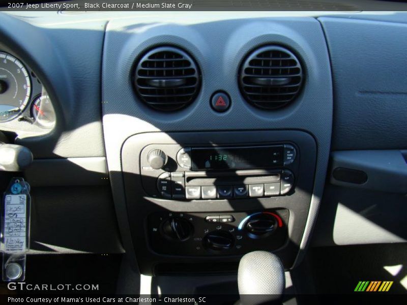 Black Clearcoat / Medium Slate Gray 2007 Jeep Liberty Sport