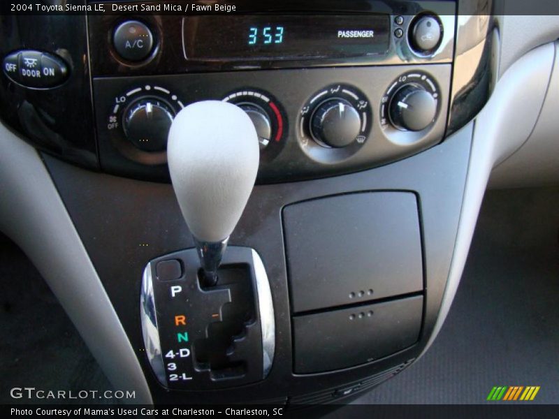 Desert Sand Mica / Fawn Beige 2004 Toyota Sienna LE