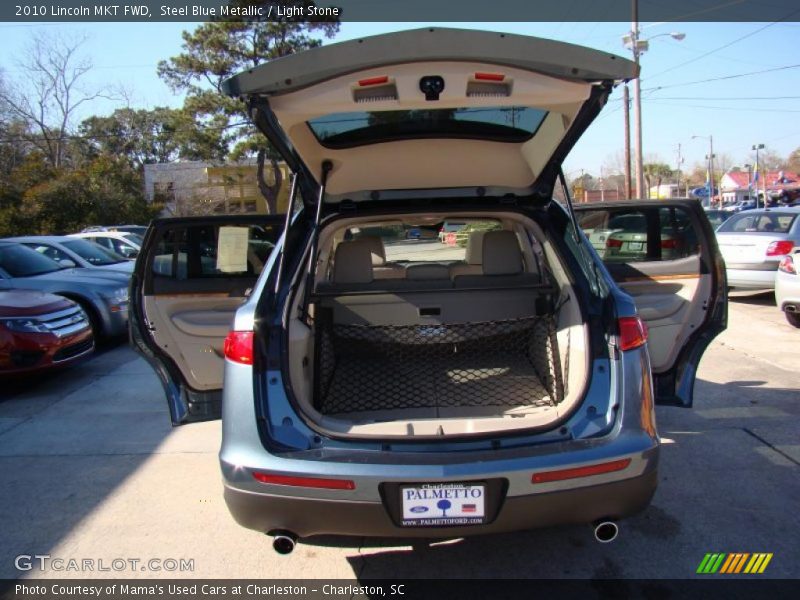  2010 MKT FWD Trunk