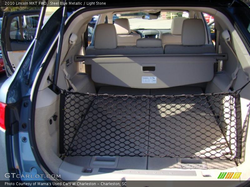  2010 MKT FWD Trunk