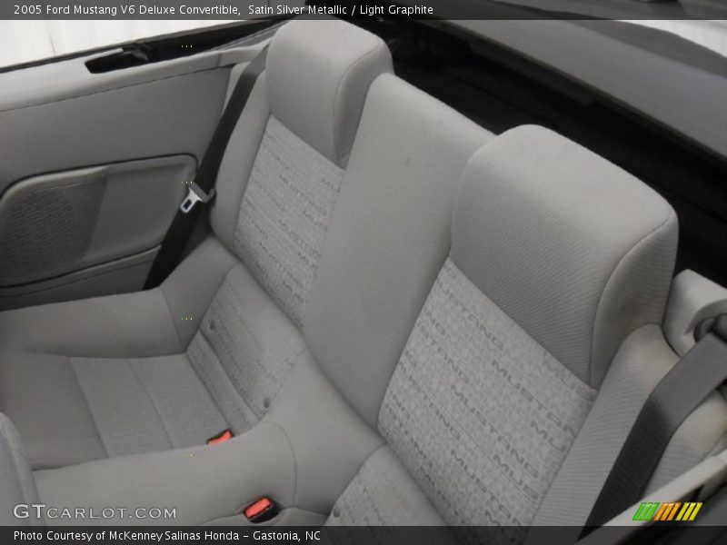  2005 Mustang V6 Deluxe Convertible Light Graphite Interior