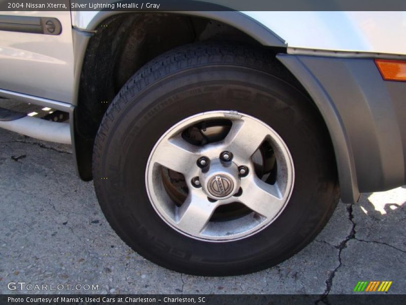 Silver Lightning Metallic / Gray 2004 Nissan Xterra