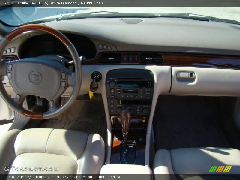 White Diamond / Neutral Shale 2002 Cadillac Seville SLS