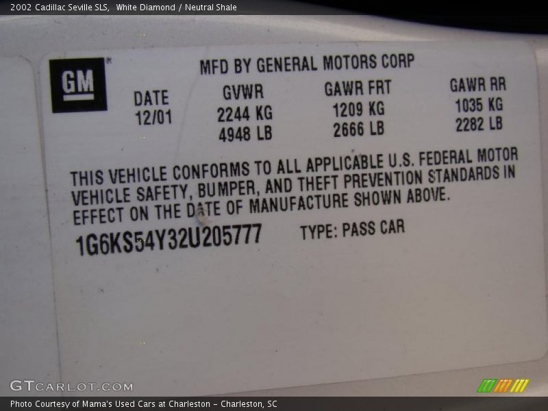 White Diamond / Neutral Shale 2002 Cadillac Seville SLS