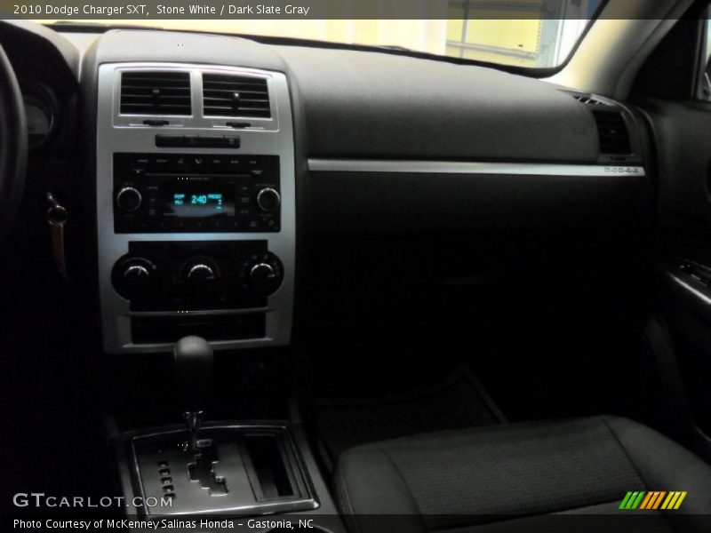 Stone White / Dark Slate Gray 2010 Dodge Charger SXT