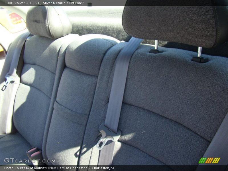 Silver Metallic / Off Black 2000 Volvo S40 1.9T