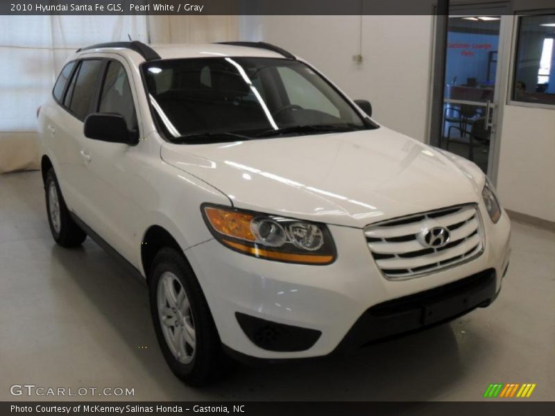Pearl White / Gray 2010 Hyundai Santa Fe GLS