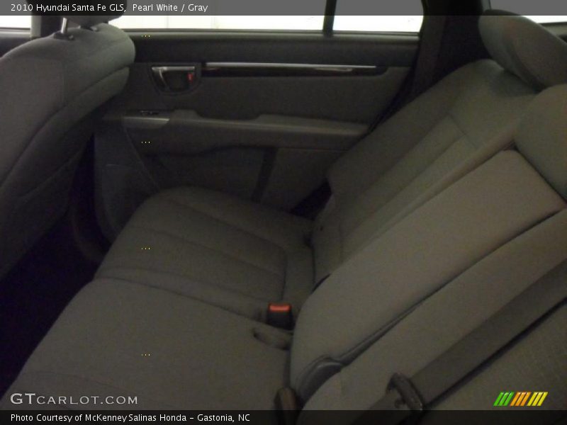 Pearl White / Gray 2010 Hyundai Santa Fe GLS