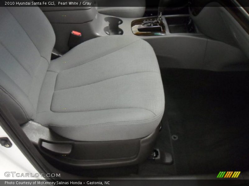 Pearl White / Gray 2010 Hyundai Santa Fe GLS