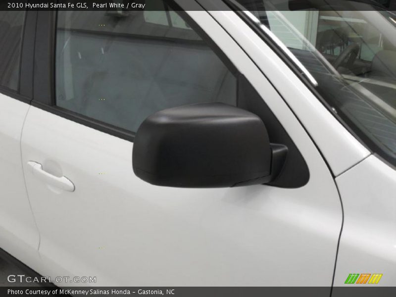 Pearl White / Gray 2010 Hyundai Santa Fe GLS