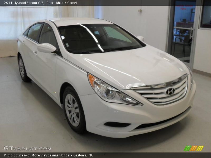 Pearl White / Camel 2011 Hyundai Sonata GLS
