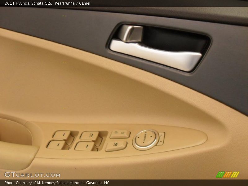 Pearl White / Camel 2011 Hyundai Sonata GLS