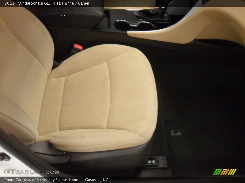 Pearl White / Camel 2011 Hyundai Sonata GLS