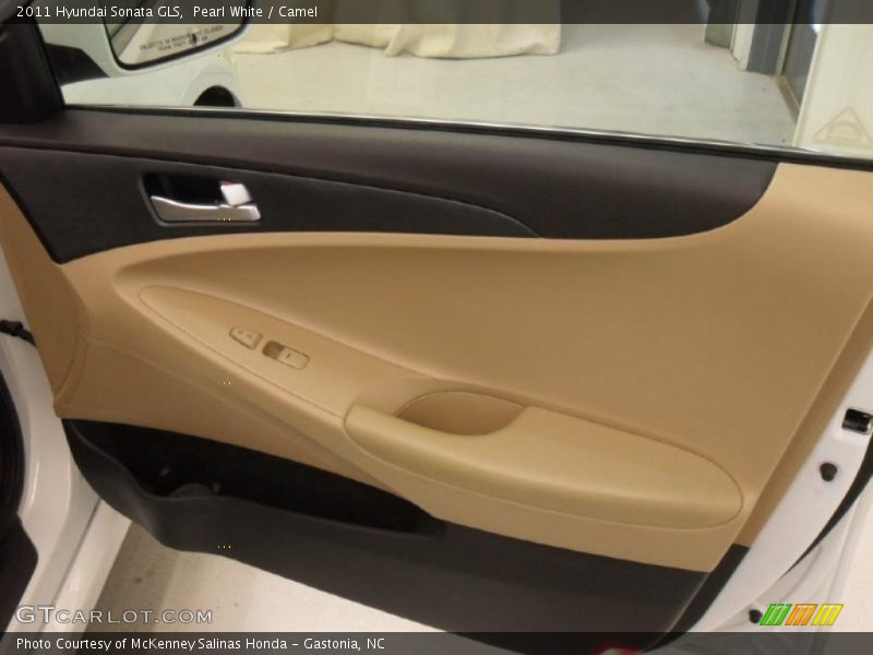 Pearl White / Camel 2011 Hyundai Sonata GLS