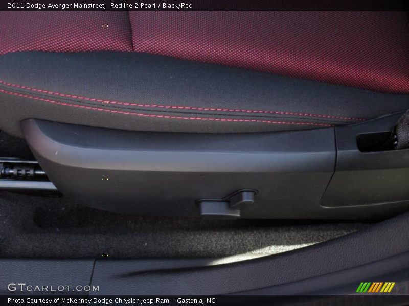 Redline 2 Pearl / Black/Red 2011 Dodge Avenger Mainstreet