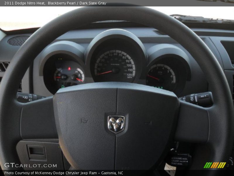 Blackberry Pearl / Dark Slate Gray 2011 Dodge Nitro Heat