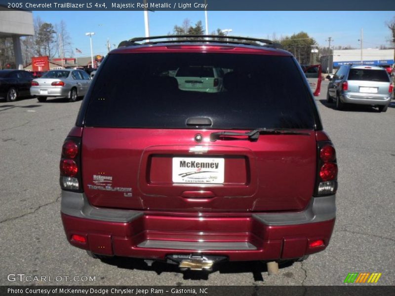 Majestic Red Metallic / Light Gray 2005 Chevrolet TrailBlazer LS 4x4