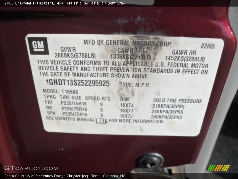 Majestic Red Metallic / Light Gray 2005 Chevrolet TrailBlazer LS 4x4