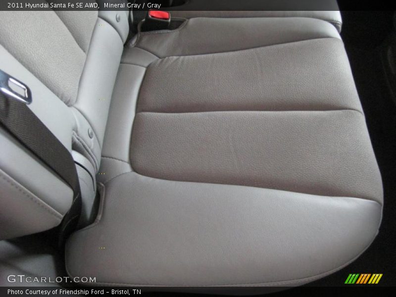 Mineral Gray / Gray 2011 Hyundai Santa Fe SE AWD