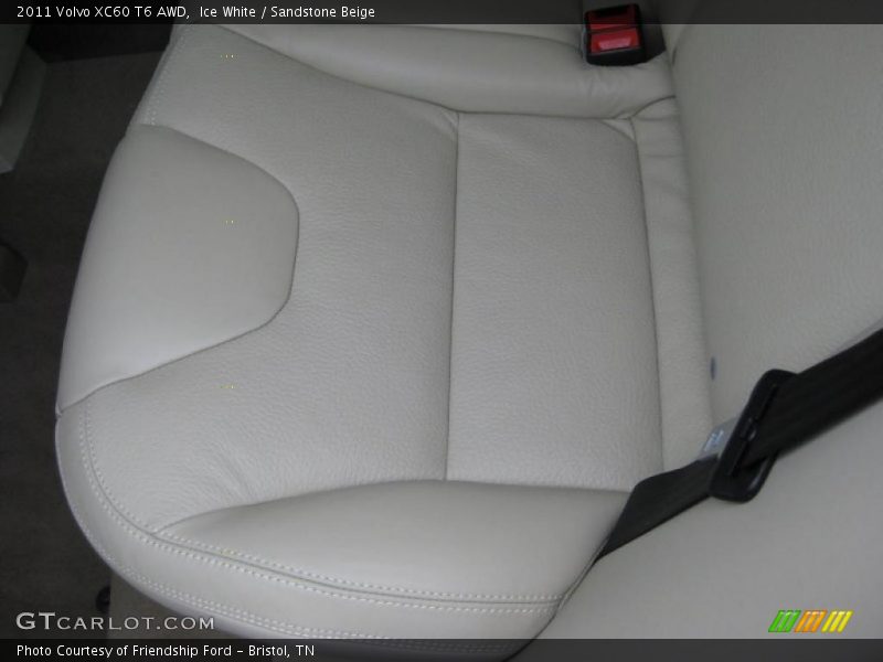 Ice White / Sandstone Beige 2011 Volvo XC60 T6 AWD