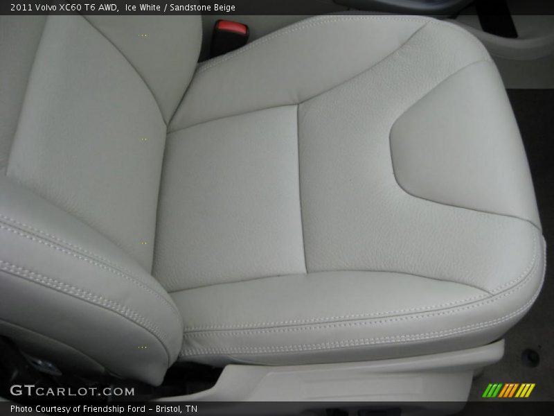 Ice White / Sandstone Beige 2011 Volvo XC60 T6 AWD