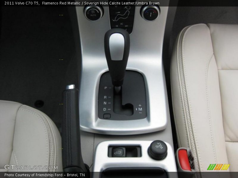 Flamenco Red Metallic / Soverign Hide Calcite Leather/Umbra Brown 2011 Volvo C70 T5