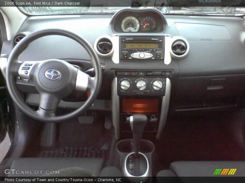 Flint Mica / Dark Charcoal 2006 Scion xA