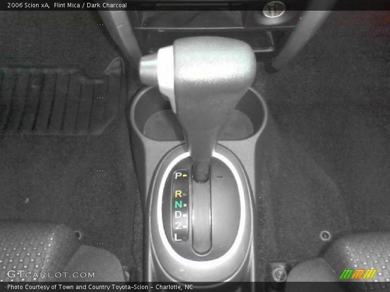 Flint Mica / Dark Charcoal 2006 Scion xA