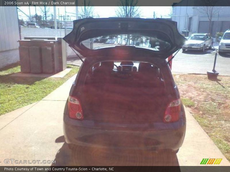 Flint Mica / Dark Charcoal 2006 Scion xA
