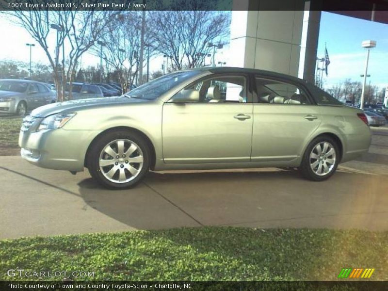 Silver Pine Pearl / Ivory 2007 Toyota Avalon XLS
