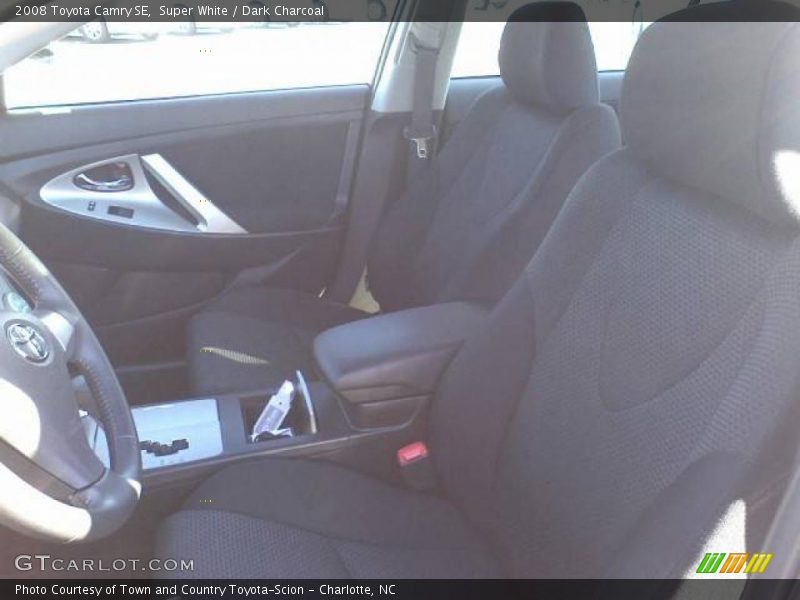 Super White / Dark Charcoal 2008 Toyota Camry SE