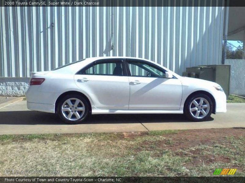 Super White / Dark Charcoal 2008 Toyota Camry SE