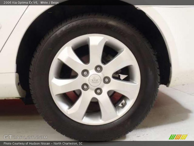 White / Beige 2006 Kia Optima EX V6
