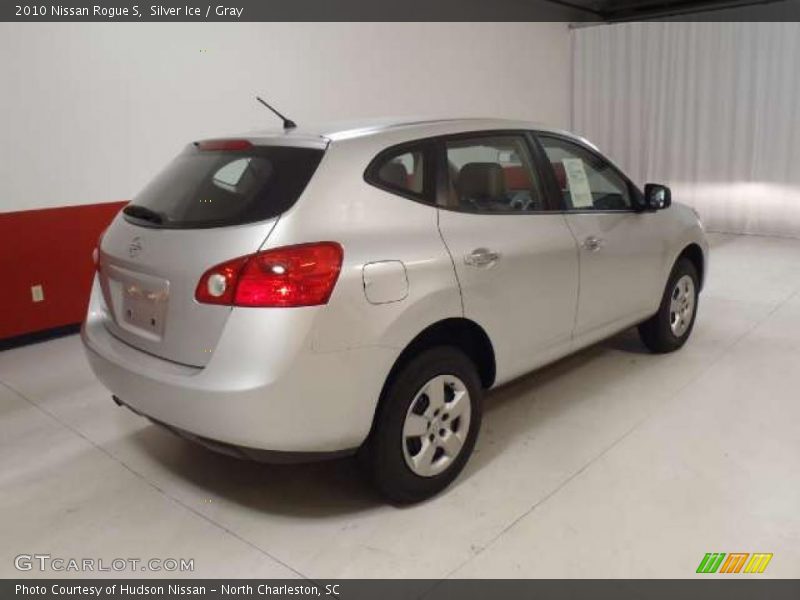 Silver Ice / Gray 2010 Nissan Rogue S