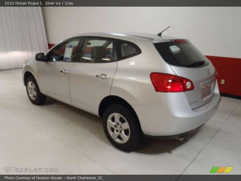 Silver Ice / Gray 2010 Nissan Rogue S