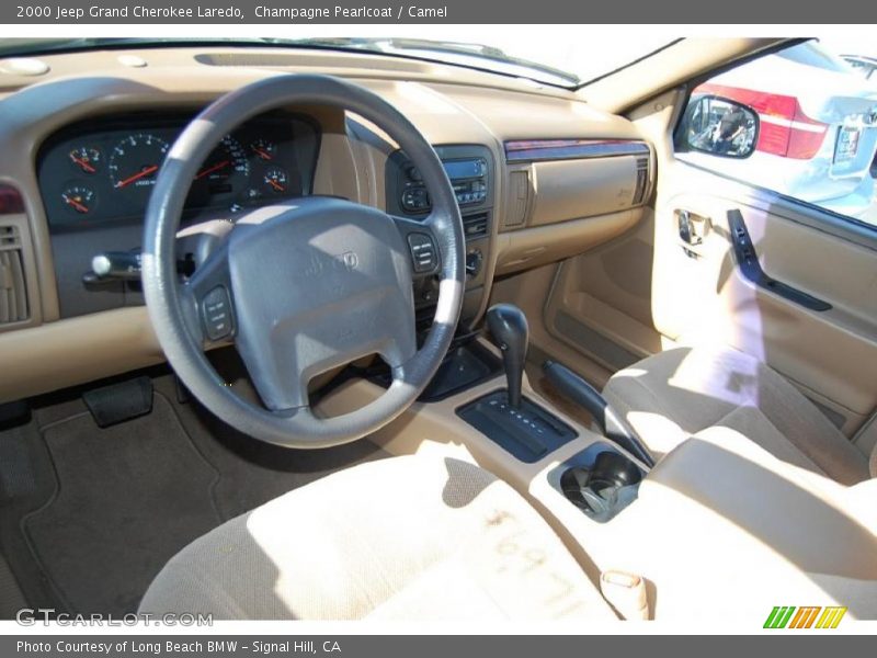 Champagne Pearlcoat / Camel 2000 Jeep Grand Cherokee Laredo
