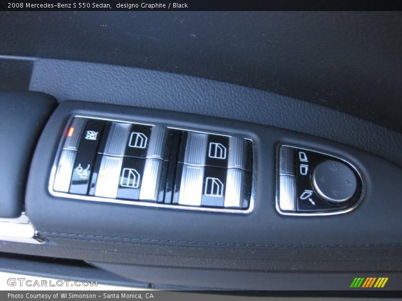 Controls of 2008 S 550 Sedan