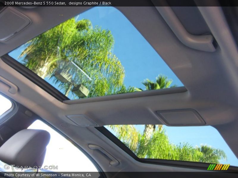 Sunroof of 2008 S 550 Sedan
