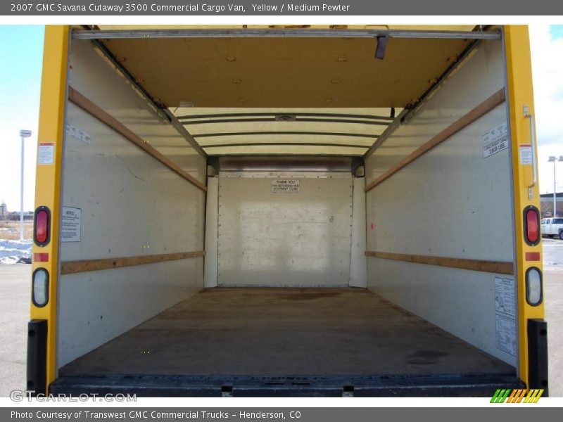 Yellow / Medium Pewter 2007 GMC Savana Cutaway 3500 Commercial Cargo Van
