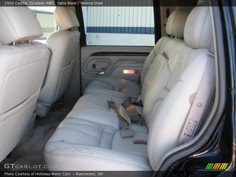 Sable Black / Neutral Shale 2000 Cadillac Escalade 4WD