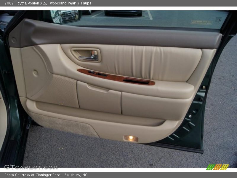 Woodland Pearl / Taupe 2002 Toyota Avalon XLS