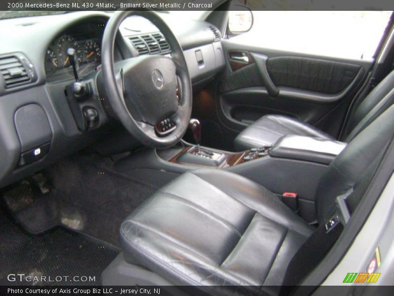Brilliant Silver Metallic / Charcoal 2000 Mercedes-Benz ML 430 4Matic